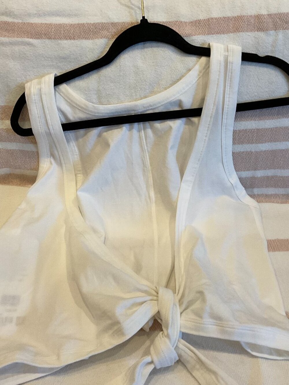 Lululemon NWT White Crop Tank Top Front Tie Knot Size 12